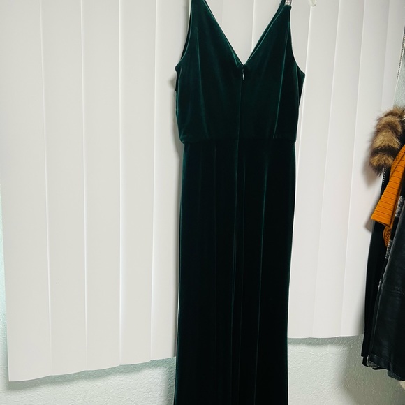 Dress - Picture 3 of 4